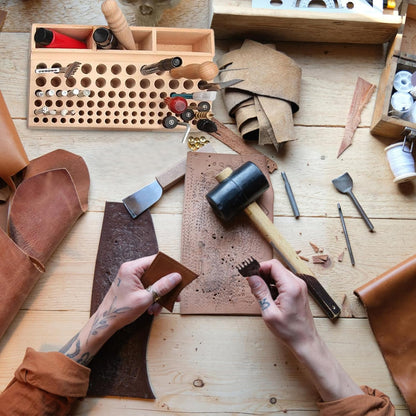  Support De Rangement Pour Outils,Support En Hêtre à Fentes Pour Emporte-Pièces | Boîte De Stockage Pour Outils En Cuir,pour La Maison, Les Professionnels, Cadeau Femmes Et Amis, Travail Intérieur Et